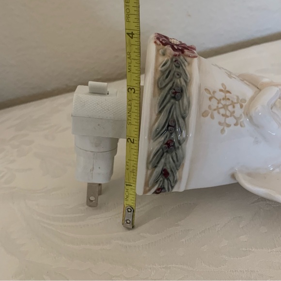 Ceramic Angel Night Light - Picture 6 of 15